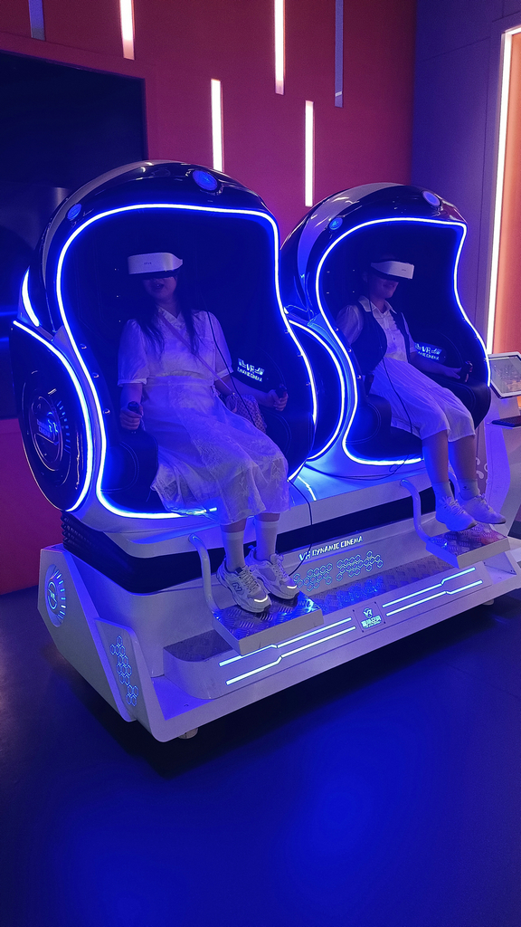 20240817古天乐太阳集团城举行2024年职工子女高考奖学金发放仪式6